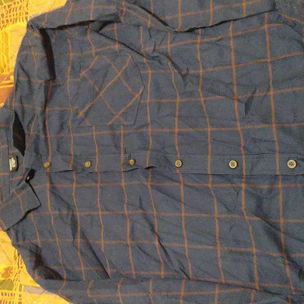 XL Men's button down dress shirt